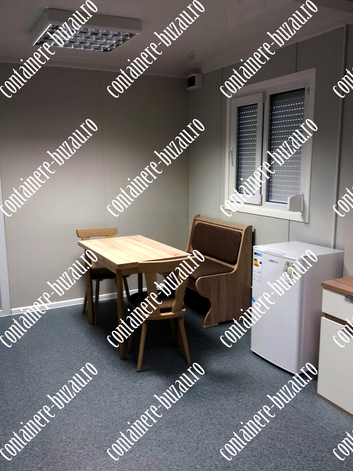 container pret Buzau